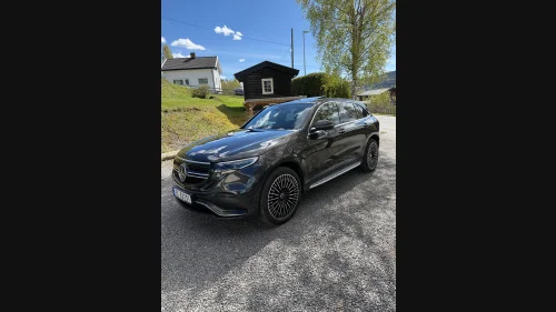 MERCEDES-BENZ EQC 400 4MATIC 4MATIC/2xAMG/Burmester/Takluke/Distr+/HUD/360Kam