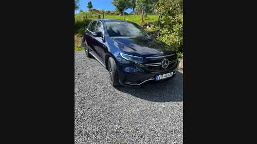 MERCEDES-BENZ EQC 400 4MATIC AMG LAV KM, SKINN, HEAD-UP, 360-KAMERA, H-FESTE, SOLTAK
