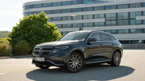 MERCEDES-BENZ EQC 400 4MATIC 400 4MATIC AMG Edition Premium Plus