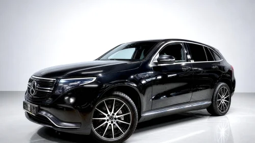 MERCEDES-BENZ EQC 400 4MATIC 4MATIC AMG PANORAMA HEAD-UP 360° KAMERA H.FESTE