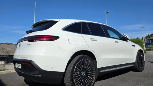 MERCEDES-BENZ EQC 400 4MATIC AMG Premium