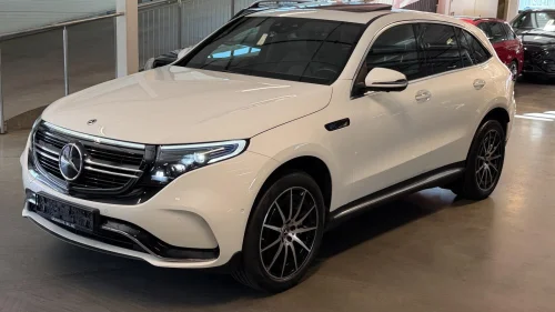 MERCEDES-BENZ EQC 400 4MATIC AMG - 360 grader k. -Adaptive C.- Hengerfeste