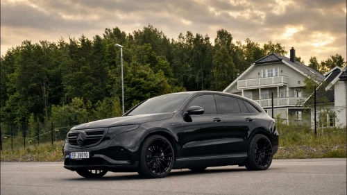 MERCEDES-BENZ EQC 400 4MATIC 400 4MATIC AMG Edition Premium