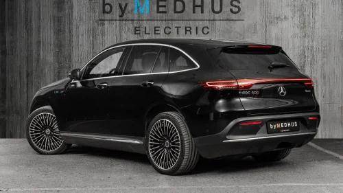 MERCEDES-BENZ EQC 400 4MATIC 4Matic 2xAMG - Head-up - Pano - 360 ++