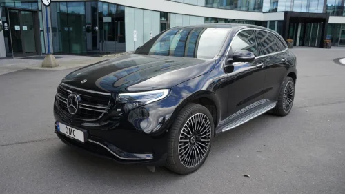MERCEDES-BENZ EQC 400 4MATIC 400 4Matic AMG / Premium plus  / Spesielt velutstyrt