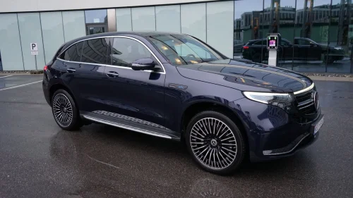 MERCEDES-BENZ EQC 400 4MATIC 4Matic AMG / Premium plus - fullutstyrt !