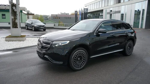 MERCEDES-BENZ EQC 400 4MATIC 400 4Matic AMG / mye fint utstyr !