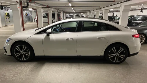 MERCEDES-BENZ EQE 300 Panorama, Adv, Plus, skinn, velutstyrt