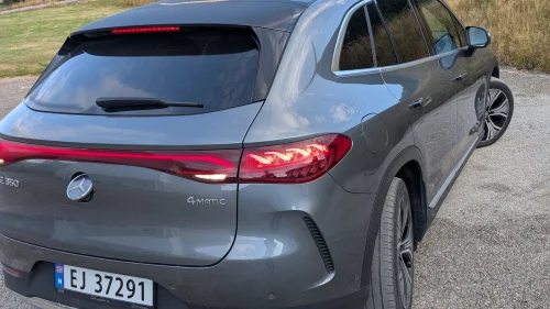 MERCEDES-BENZ EQE 350 4MATIC Bakhjulsving|Burmester|Panorama|HUD|++++