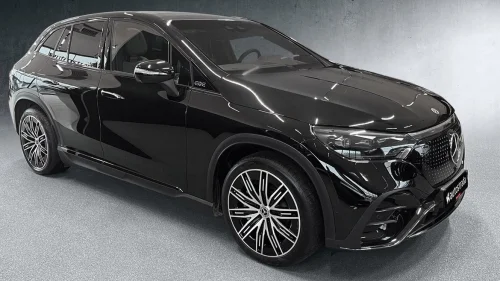 MERCEDES-BENZ EQE 500 4MATIC AMG Styling. Hyperscreen. Panorama. Head-up. Burmester