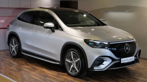 MERCEDES-BENZ EQE 500 4MATIC 500 4M AMG/PremiumPlus/Hyperscreen/Massasje/HUD/Krok/++