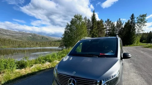 MERCEDES-BENZ EQV 300 A2 Charge 7-s