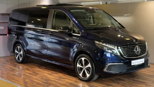 MERCEDES-BENZ EQV 300 A2 7s Avantgarde/Airmatic/Pano/360/Skinn/Distronic