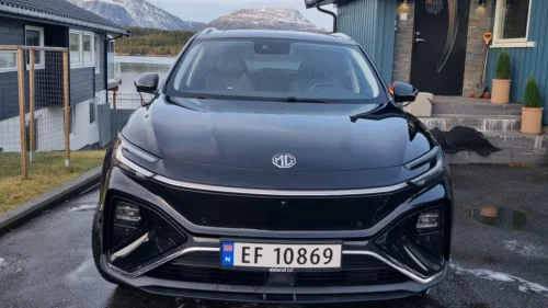 MG MARVEL R ELECTRIC AWD 288HK 370 KM