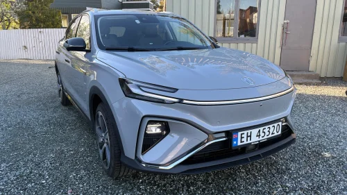 MG Marvel R Electric Performance AWD