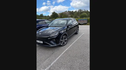 MG MARVEL R ELECTRIC Luxury