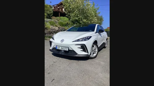 MG MG 4 ELECTRIC Luxury