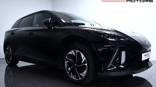 MG MG 4 ELECTRIC Luxury 435Km,ACC,360gKamera,Delskinn,7Års garanti,Norsk
