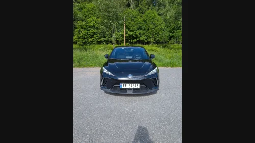MG MG 4 ELECTRIC Luxury