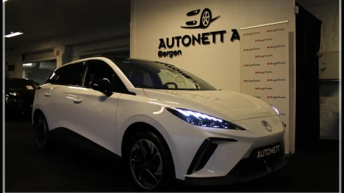 MG MG4 Electric Luxury,360kam,Acc,S/V-Hjul,Delskinn,435wltp,7år Garanti