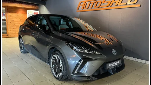 MG MG 4 ELECTRIC Luxury WLTP 435km 204hk Utstyrbombe! Lav kilometer!