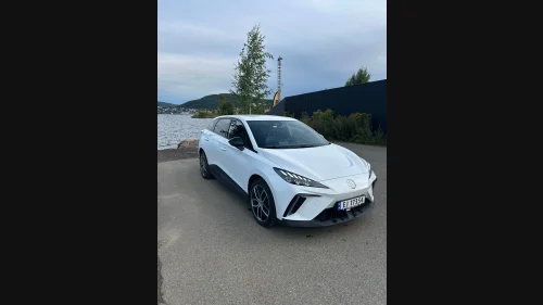 MG MG4 Electric 64kWh Luxury