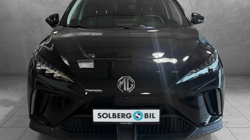 MG MG4 Electric MG4 LR luxury HELT NY BIL/2-SETT.HJUL/VARMEPUMPE/ACC