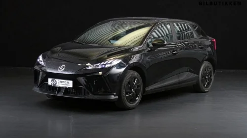MG MG4 Electric STANDARD / CARPLAY / LED / DAB / ++