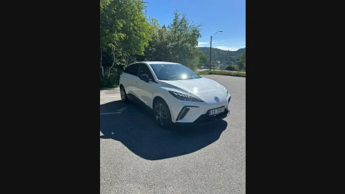 MG MG4 Electric Luxury Long Range