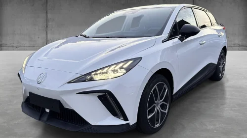 MG MG4 Electric Luxury, 64kw, 450km, 2 sett hjul, 7 års garanti