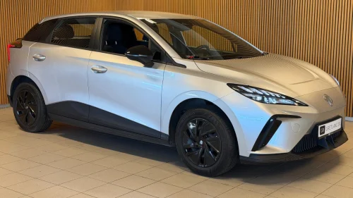 MG MG4 Electric STANDARD/350WLTP/APPLE CARPLAY/DAB/ACC/7 ÅRS GARANTI!