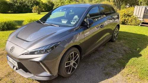 MG MG4 Electric 64kWh Luxury