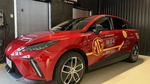 MG MG4 Electric Luxury |450km WLTP|Norsk bil|7år garanti!