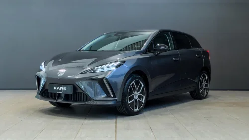 MG MG4 Electric Luxury / 450km WLTP / App / ACC /360° / 0.99% Rente!