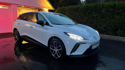 MG MG4 Electric Luxury