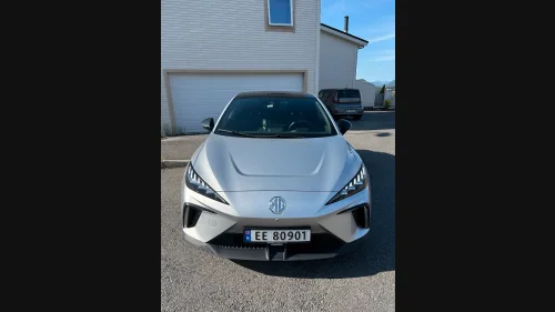 MG MG 4 ELECTRIC LUXURY utgaven. Rekkevidde 435 km. Ny i Norge