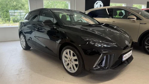 MG MG4 Electric |64KwH Luxury |0,99% ELLER -30.000,-(!)