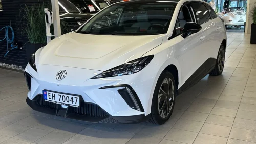 MG MG4 Electric MG4 Luxury/App styring/Rygge kamera/Lav km