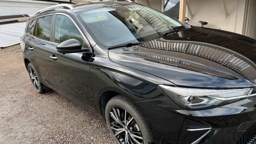MG MG5 Electric Luxury
