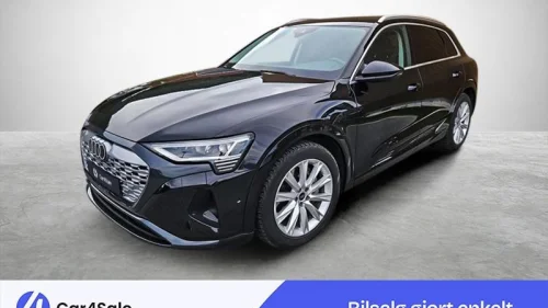 AUDI Q8 55 E TRON 55 Quattro 532km / Matrix / Skinn / Krok / ACC / 1 Eier