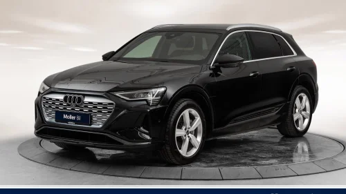 AUDI Q8 55 E TRON 55 Advanced - Luft, 360Kam, Sp.Seter, Krok, 20"