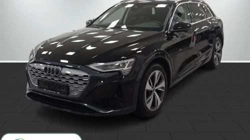 AUDI Q8 55 E TRON 55 advanced