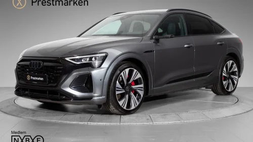 AUDI Q8 Sportback 55 e-tron 55 Sportback - ACC Panorama Helskinn Matrix Black 22``