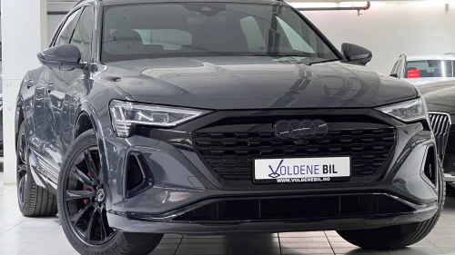 AUDI Q8 55 e-tron 55 Q//HF-B&O-360-HUD-ACC-S.SETER-LUFT-SORT OPTIKK