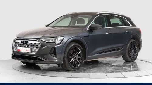 AUDI Q8 55 e-tron 55 quattro Advanced Limited Hengerfeste, Luft, LED+++