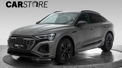 AUDI Q8 SPORTBACK 55 E TRON Sportback 55 quattro S-Line ACC/B&O/HUD/Matrix/360/Krok