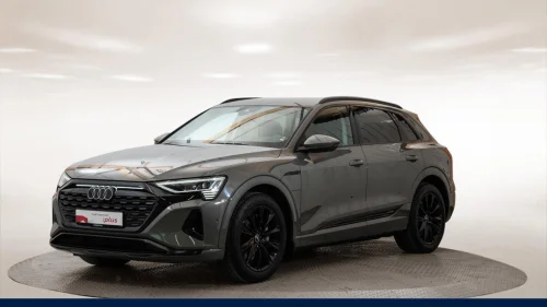 AUDI Q8 55 E TRON 55 advanced plus