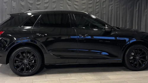 AUDI Q8 50 e-tron Q8 E-TRON 50 S LINE LTD PLUS