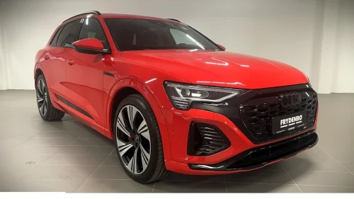 AUDI Q8 55 E TRON 55 S-Line Plus 22"|SORT.OPTIK|MATRIX|360|PANO|EL.SETE++