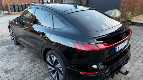 AUDI Q8 Sportback 55 e-tron Q8 sb e-tron 55 s lin ltd plus TOPPUTSTYRT!